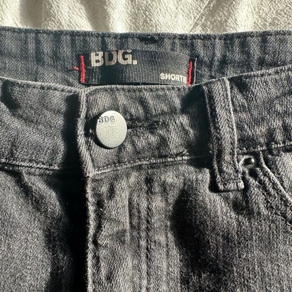 BDG Black Cat Eye Shorts | Hand Painted Back Pockets | Festival Look Size 28 - Picture 8 of 9